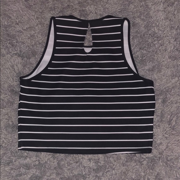 Decree Top - Picture 3 of 3